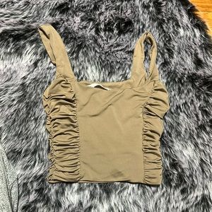 Cropped tank top